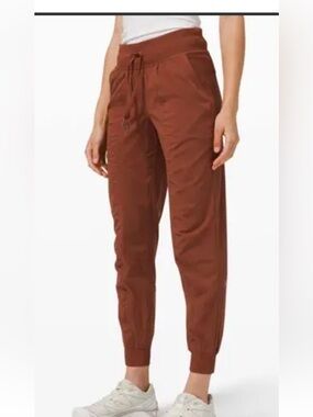 lululemon athletica dance studio jogger